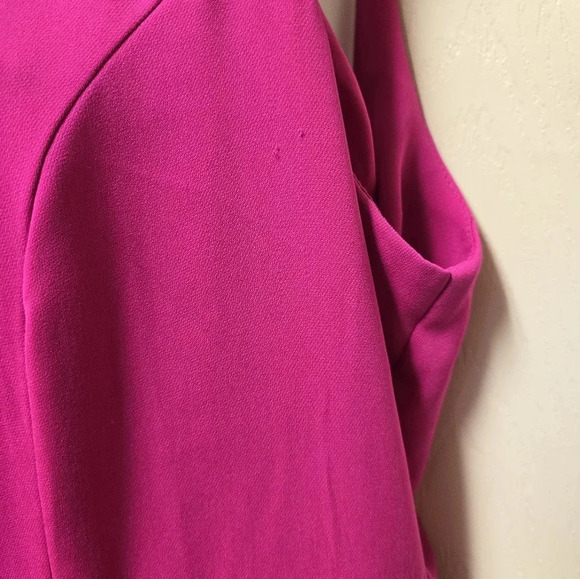 Women’s Romeo + Juliet Couture Fuchsia Hot Pink Romper Sz Large - Picture 8 of 15